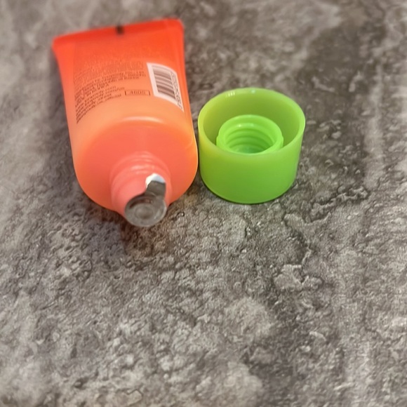 TONYMOLY Watermelon Dew All Over Serum - Picture 3 of 3